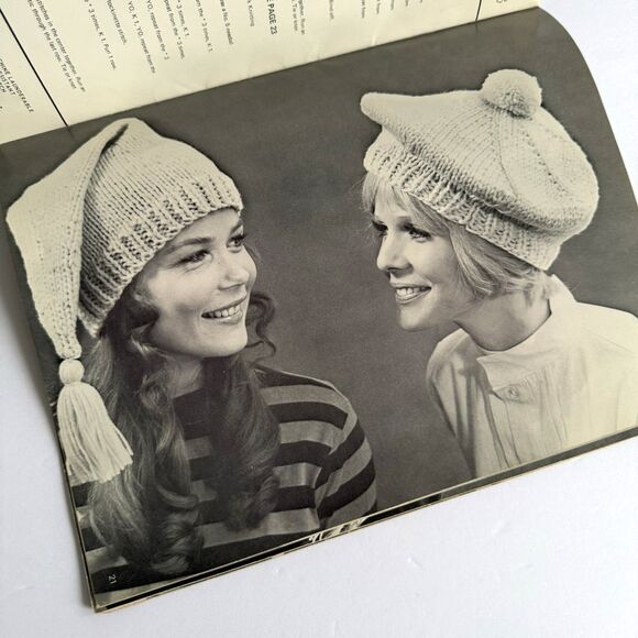 Vtg 70 The Gypsy Knit Together Booklet Jack Frost Hats Scarves Mittens Vol 80 - Picture 8 of 9